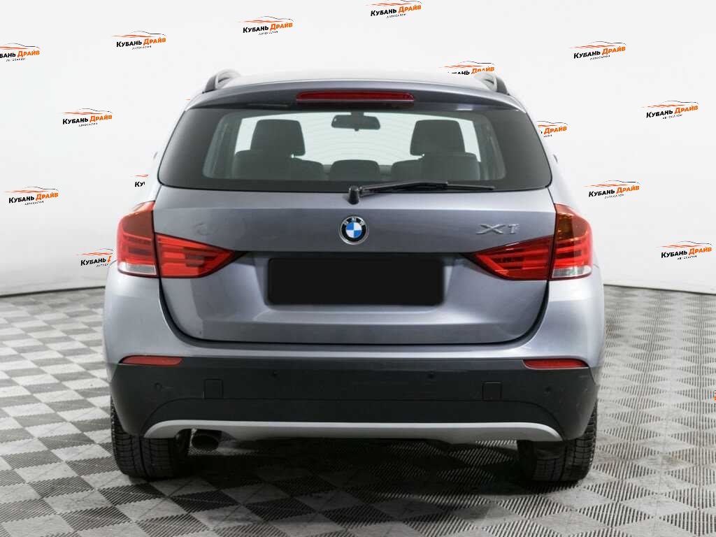 BMW X1 2012 года с пробегом. Фото: #4
