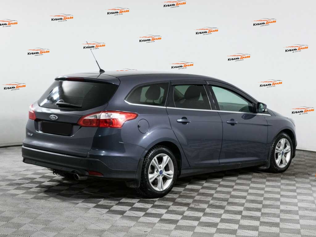 Ford Focus 2012 года с пробегом. Фото: #3