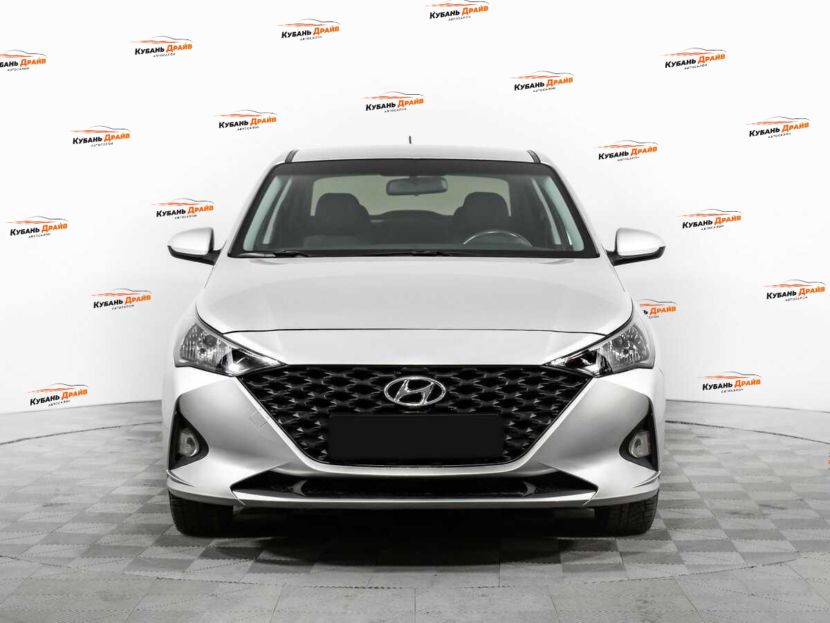Hyundai Solaris 2021 года с пробегом. Фото: #1