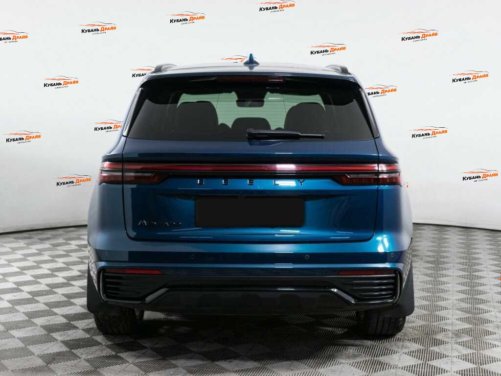 Geely Monjaro 2022 года с пробегом. Фото: #4