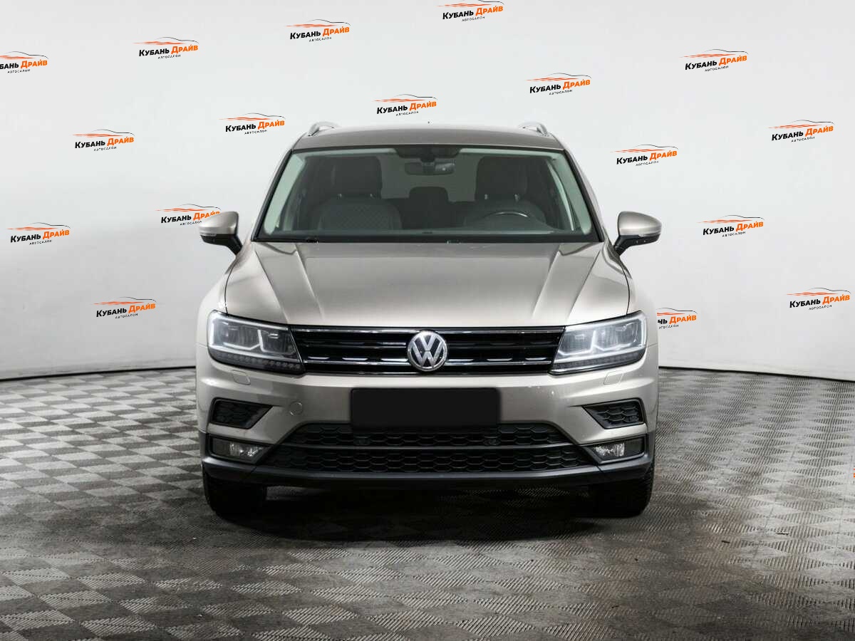 Volkswagen Tiguan 2018 года с пробегом. Фото: #1