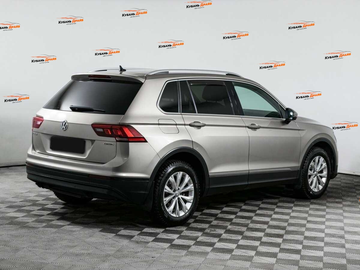 Volkswagen Tiguan 2018 года с пробегом. Фото: #3