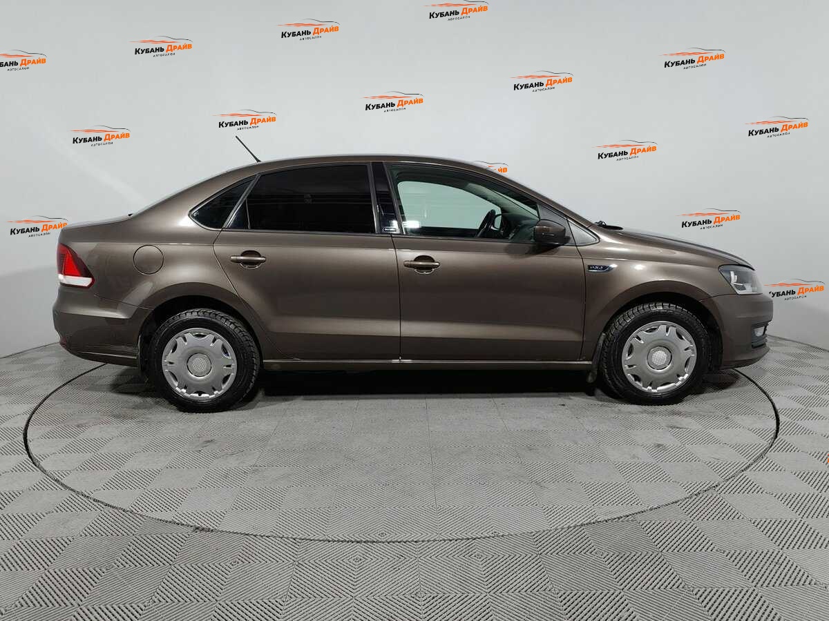 Volkswagen Polo 2016 года с пробегом. Фото: #4
