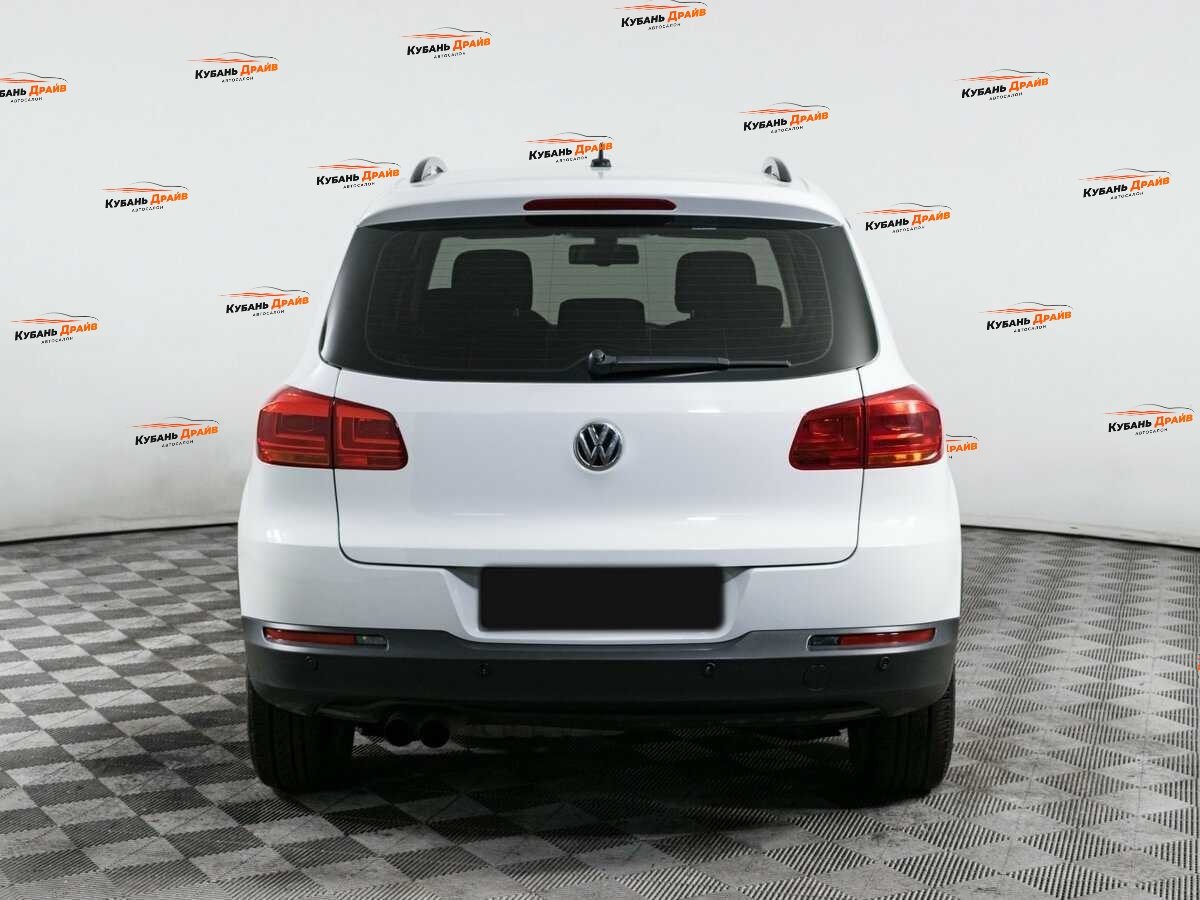 Volkswagen Tiguan 2015 года с пробегом. Фото: #4
