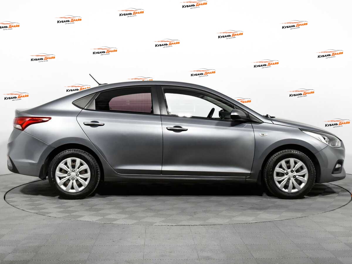 Hyundai Solaris 2017 года с пробегом. Фото: #3