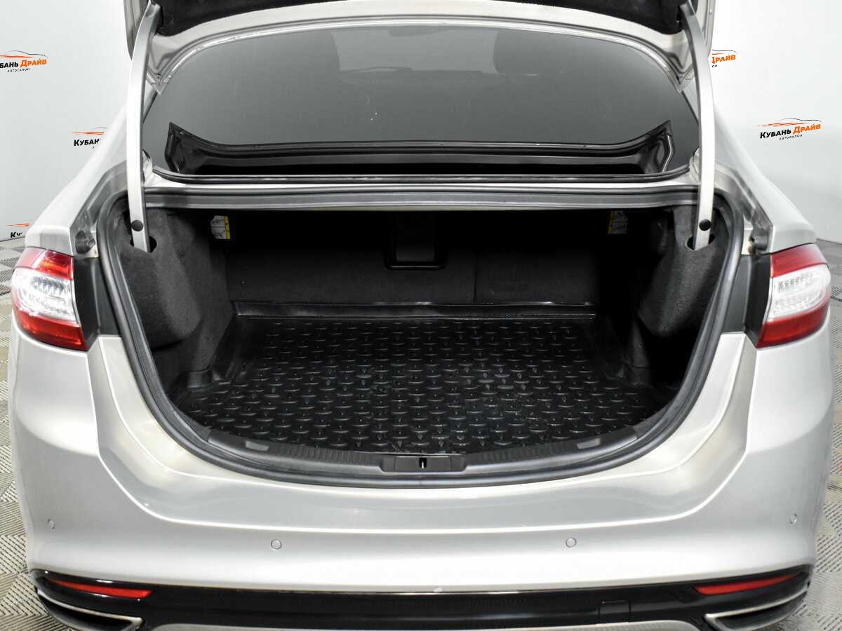 Ford Mondeo 2016 года с пробегом. Фото: #20