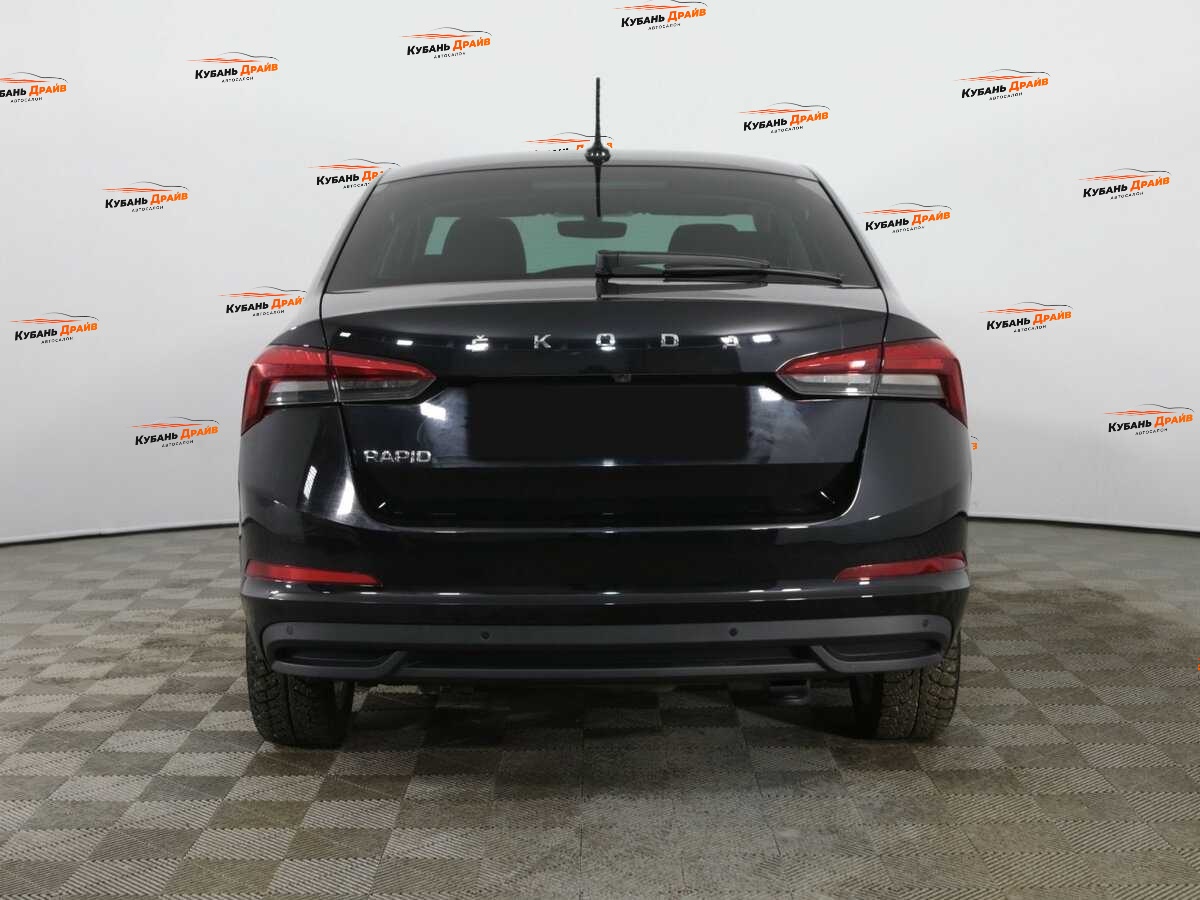 Skoda Rapid 2021 года с пробегом. Фото: #4