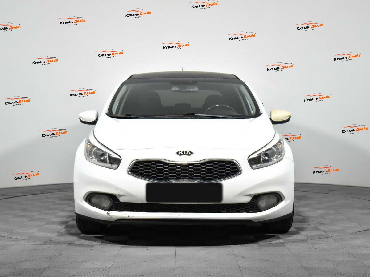 Kia Ceed 2012 года с пробегом. Фото: #1