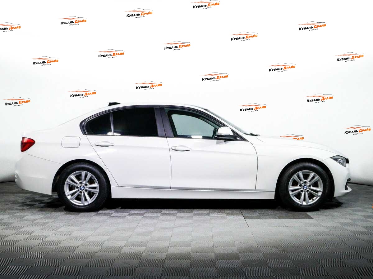 BMW 3 серии 2015 года с пробегом. Фото: #3