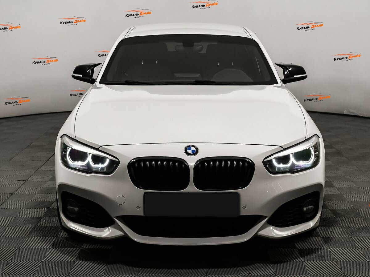 BMW 1 серии 2019 года с пробегом. Фото: #1