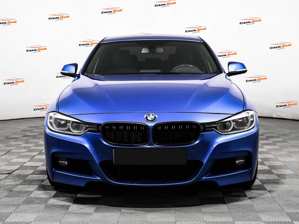 BMW 3 серии 2017 года с пробегом. Фото: #1