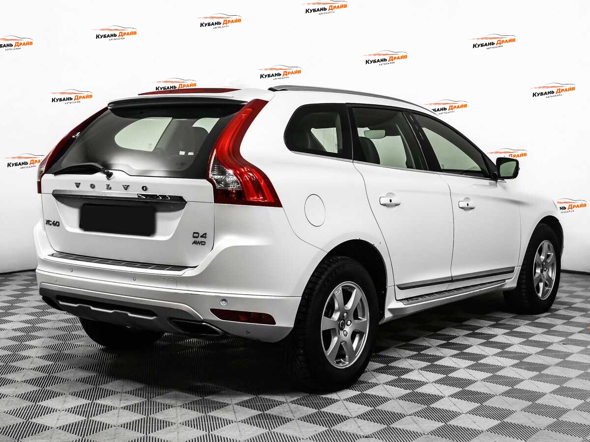 Volvo XC60 2015 года с пробегом. Фото: #4