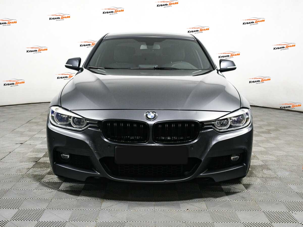 BMW 3 серии 2015 года с пробегом. Фото: #1