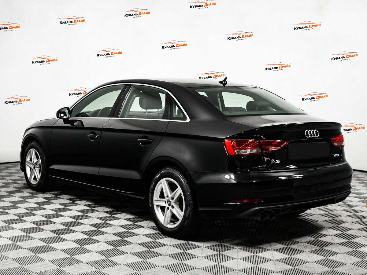 Audi A3 2018 года с пробегом. Фото: #6