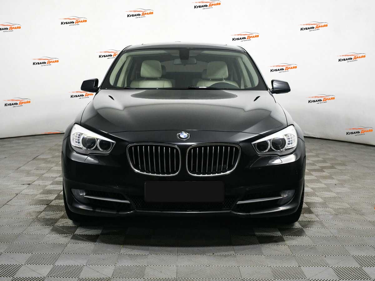 BMW 5 серии 2013 года с пробегом. Фото: #1