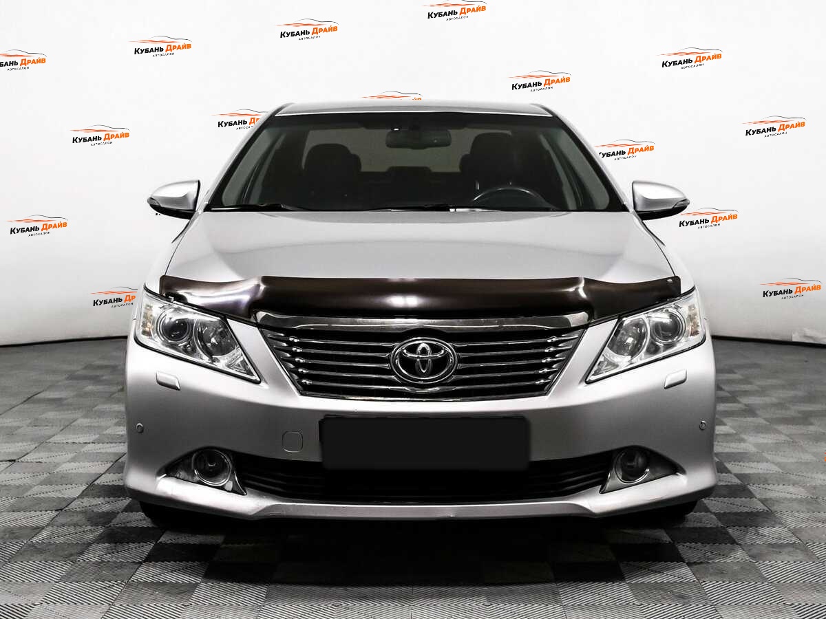 Toyota Camry 2014 года с пробегом. Фото: #1
