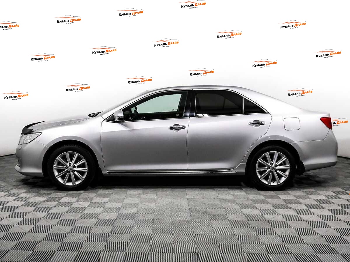 Toyota Camry 2014 года с пробегом. Фото: #8