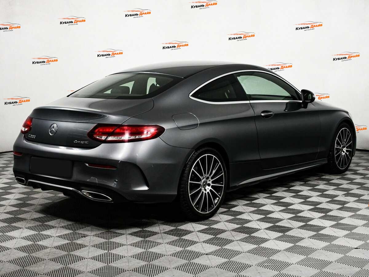 Mercedes-Benz C-Класс 2018 года с пробегом. Фото: #4