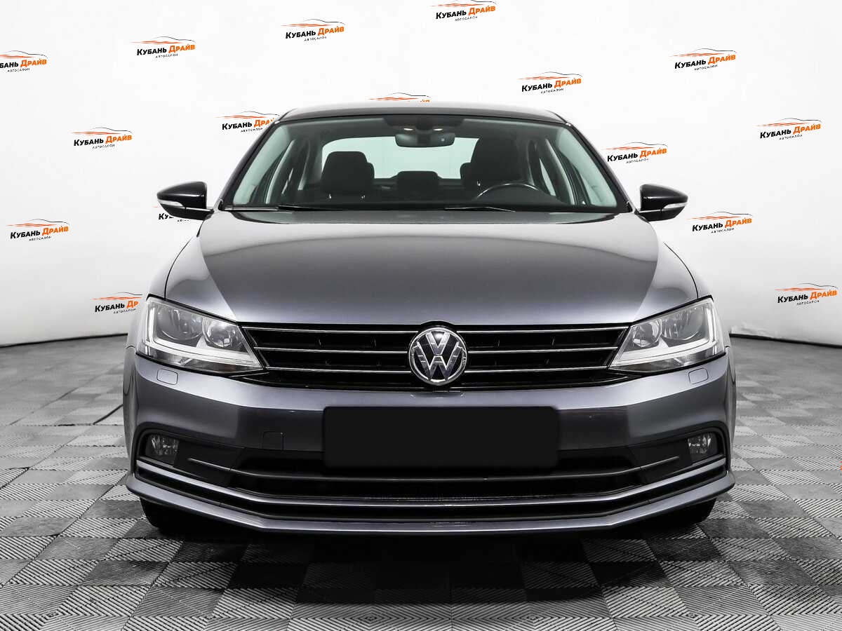 Volkswagen Jetta 2017 года с пробегом. Фото: #1