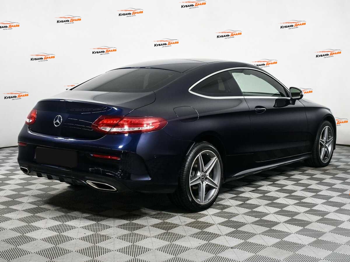 Mercedes-Benz C-Класс 2018 года с пробегом. Фото: #3