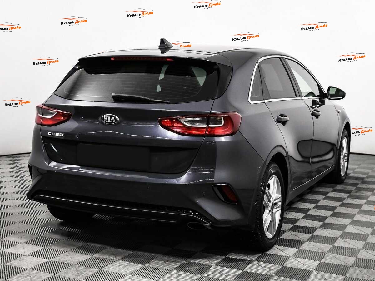 Kia Ceed 2018 года с пробегом. Фото: #4