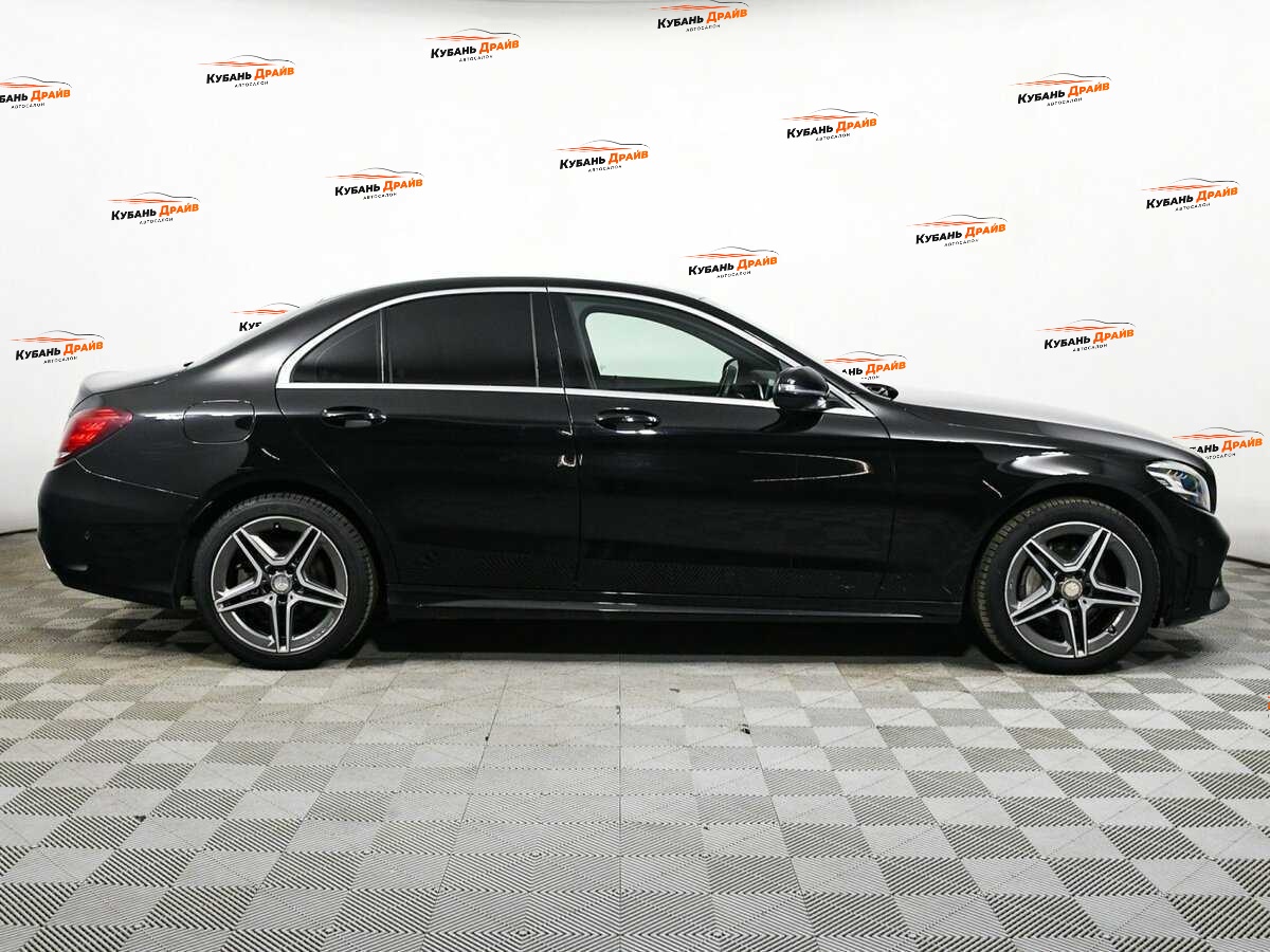 Mercedes-Benz C-Класс 2018 года с пробегом. Фото: #3