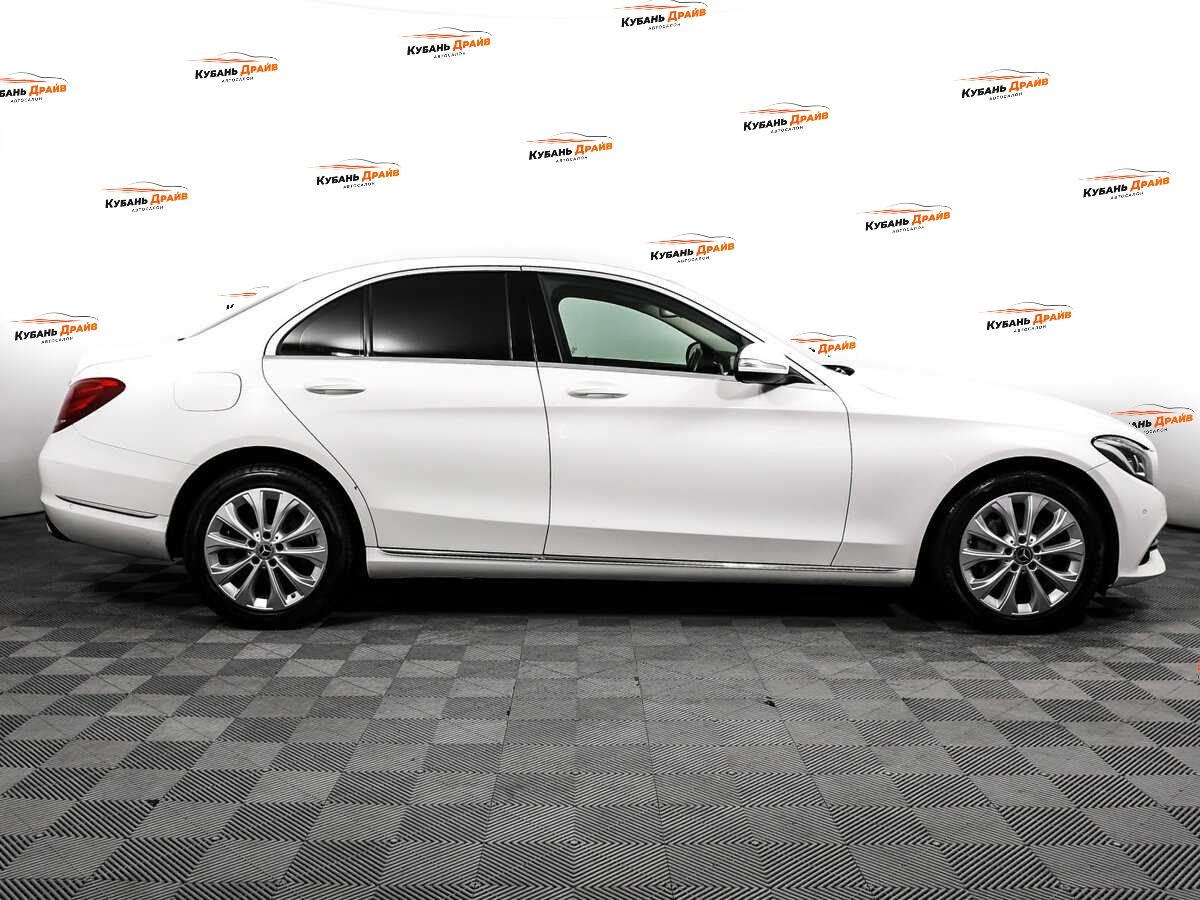 Mercedes-Benz C-Класс 2014 года с пробегом. Фото: #3