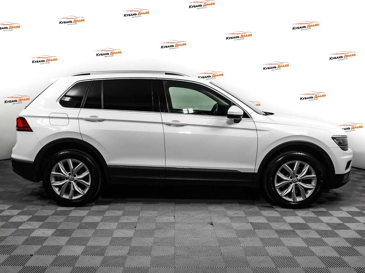 Volkswagen Tiguan 2018 года с пробегом. Фото: #3