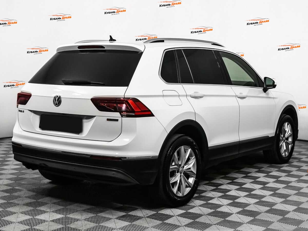 Volkswagen Tiguan 2018 года с пробегом. Фото: #4