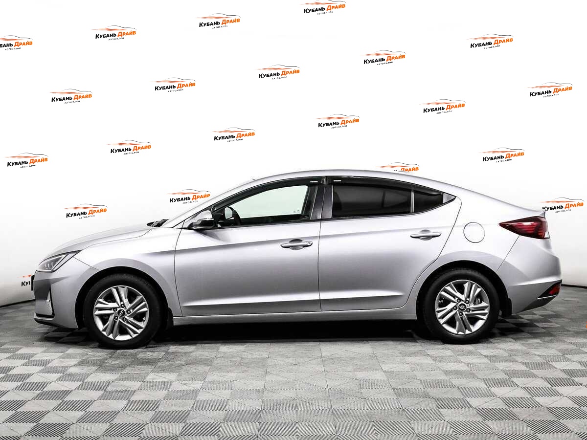 Hyundai Elantra 2020 года с пробегом. Фото: #7