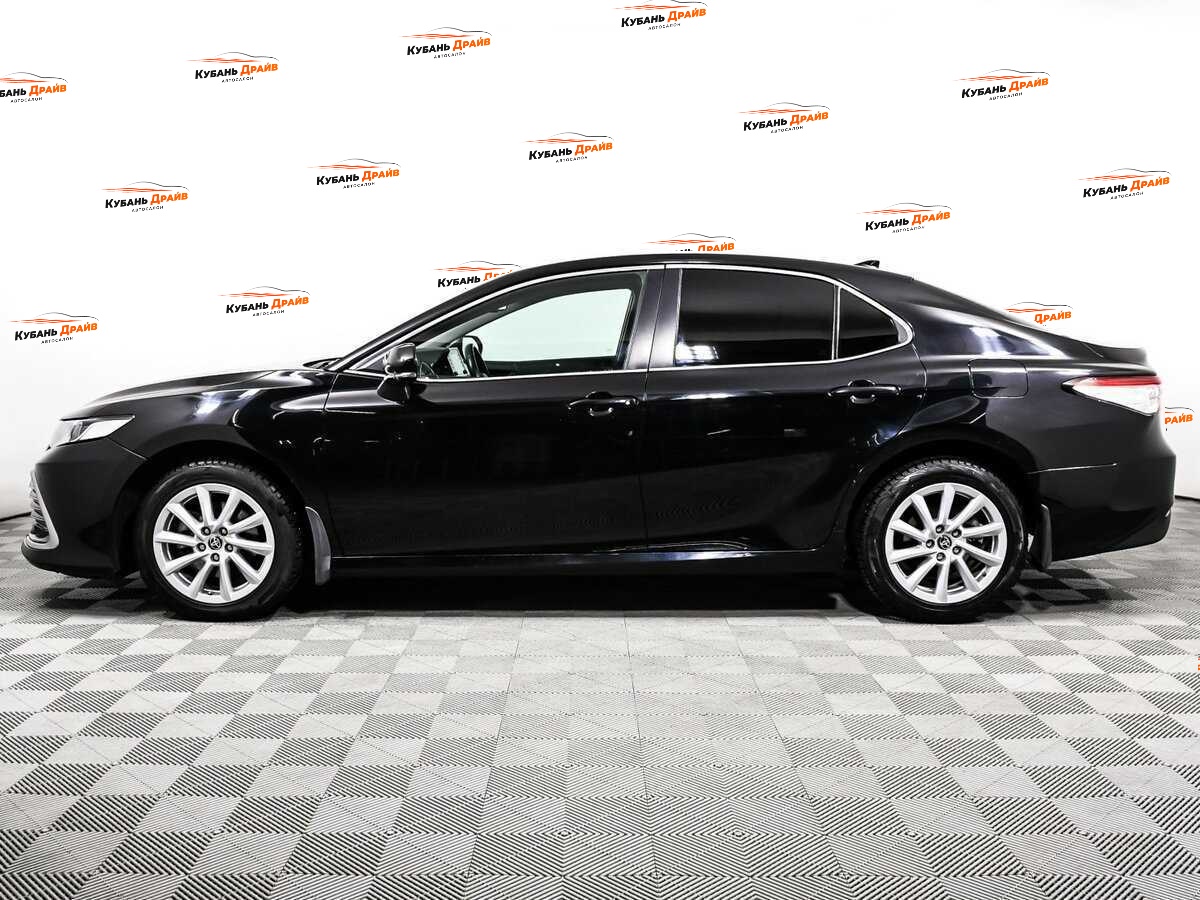 Toyota Camry 2022 года с пробегом. Фото: #7