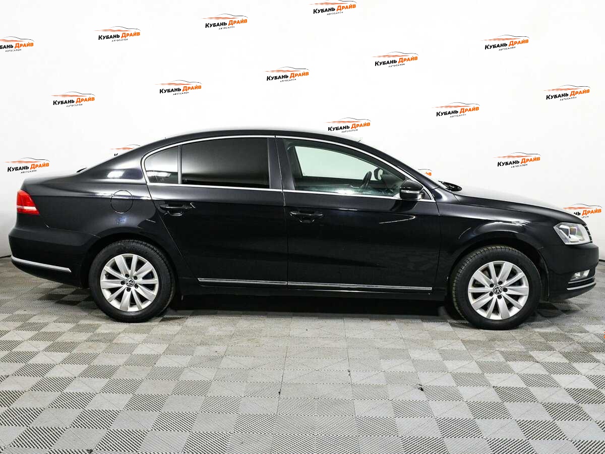 Volkswagen Passat 2013 года с пробегом. Фото: #3