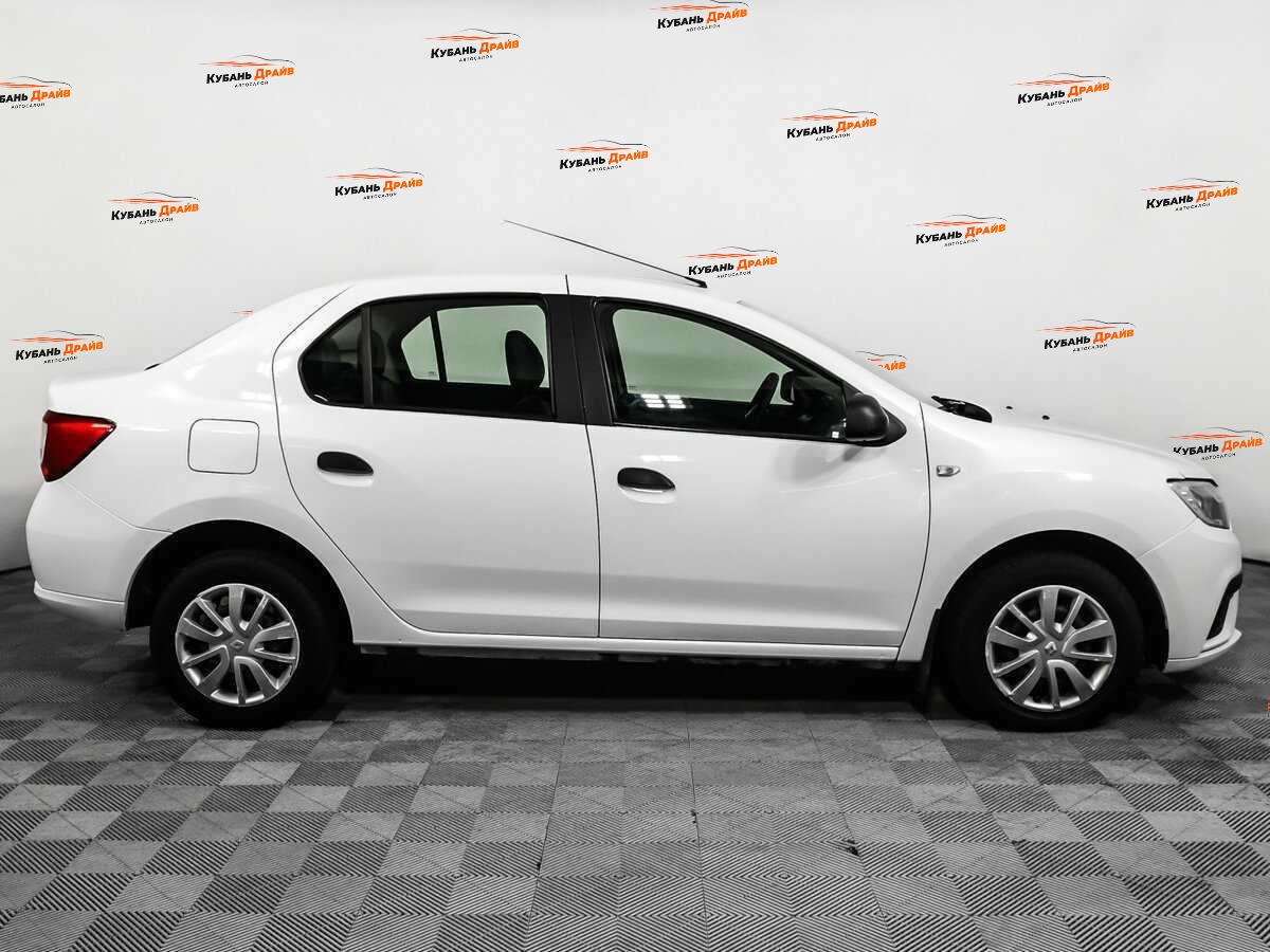 Renault Logan 2018 года с пробегом. Фото: #3
