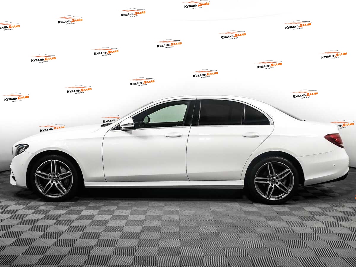 Mercedes-Benz E-Класс 2018 года с пробегом. Фото: #7