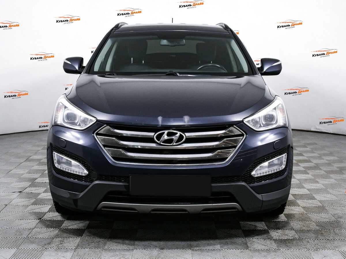 Hyundai Santa Fe 2012 года с пробегом. Фото: #1