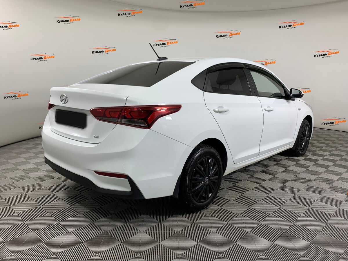 Hyundai Solaris 2017 года с пробегом. Фото: #3