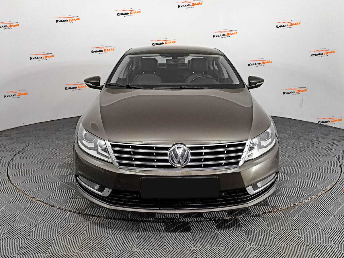 Volkswagen Passat CC 2013 года с пробегом. Фото: #1