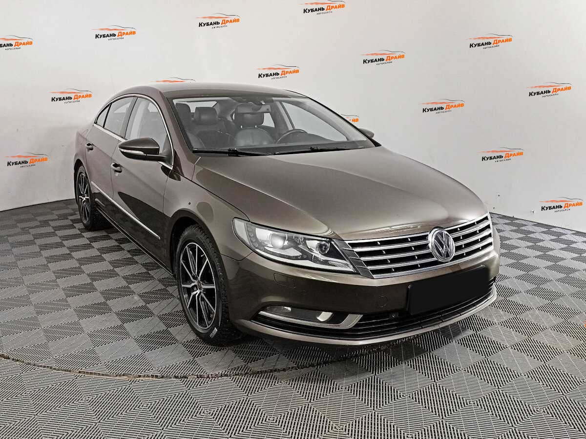 Volkswagen Passat CC 2013 года с пробегом. Фото: #2