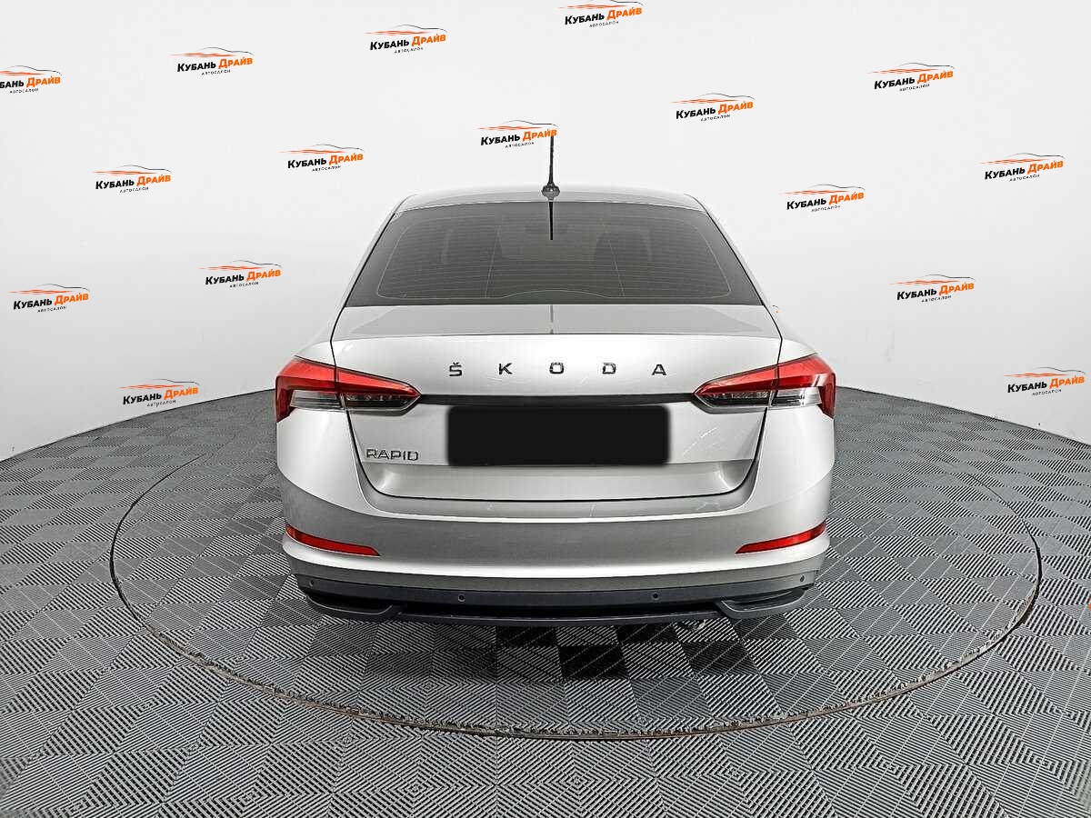 Skoda Rapid 2021 года с пробегом. Фото: #5