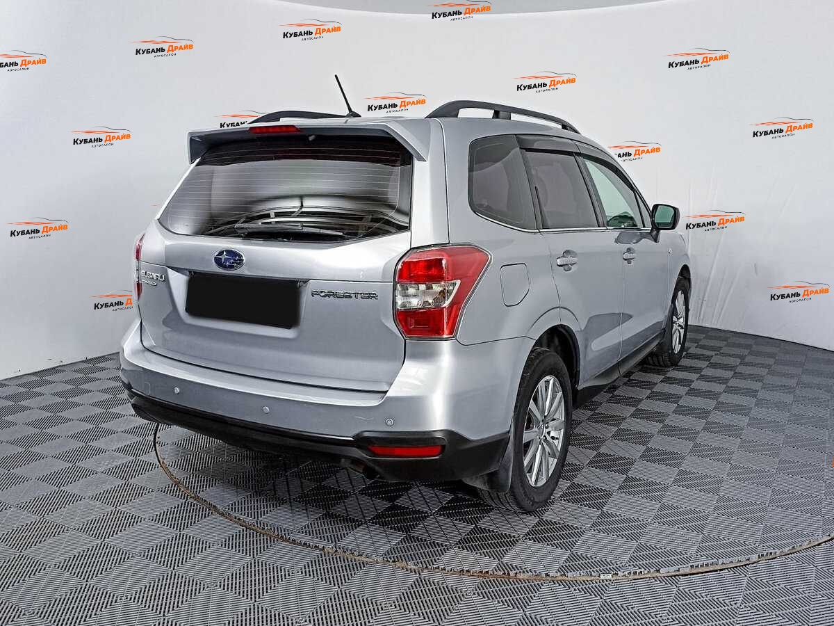 Subaru Forester 2014 года с пробегом. Фото: #3