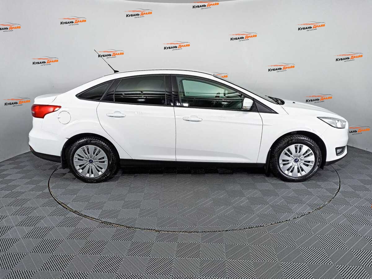 Ford Focus 2016 года с пробегом. Фото: #3