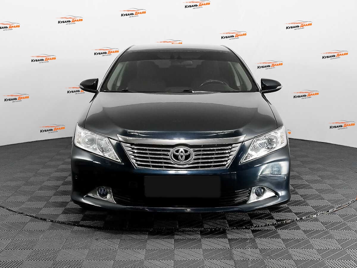 Toyota Camry 2014 года с пробегом. Фото: #1