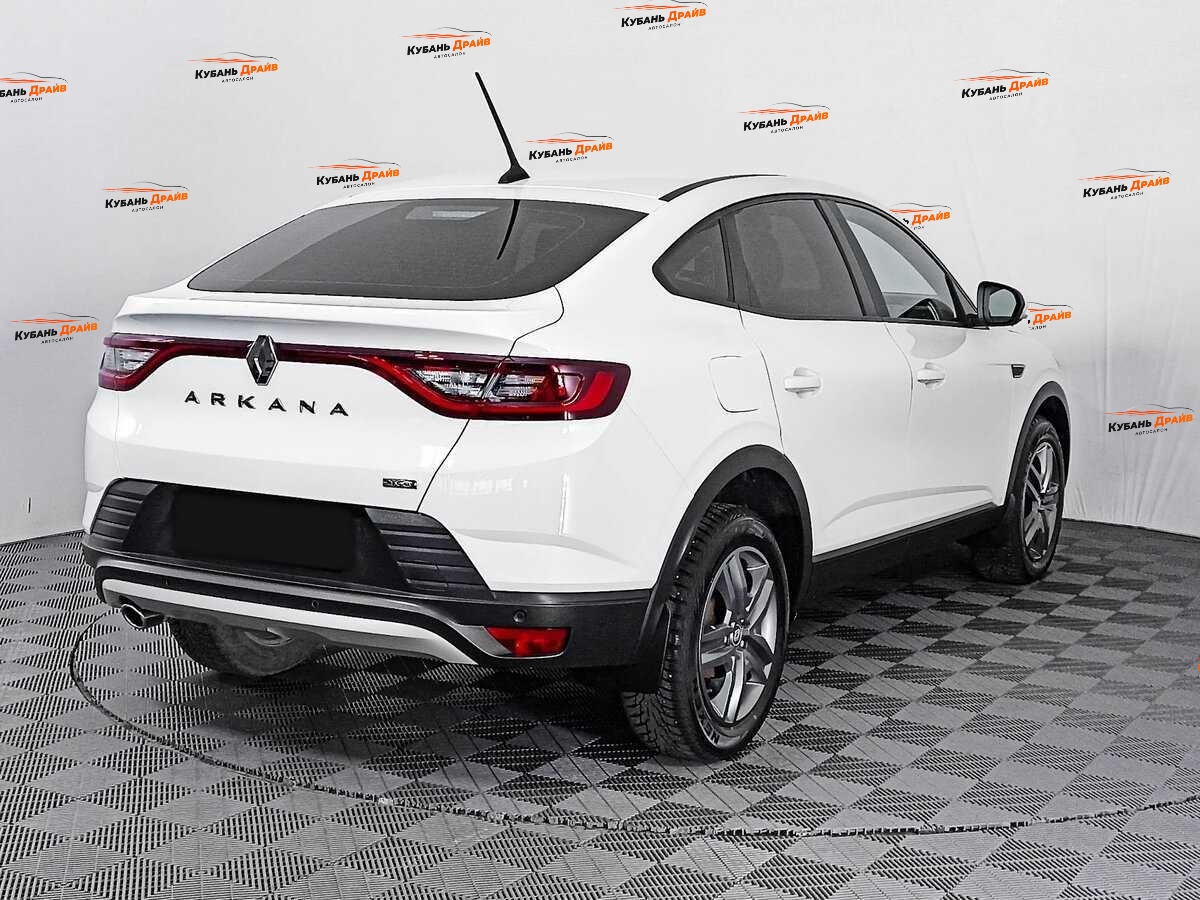 Renault Arkana 2021 года с пробегом. Фото: #4
