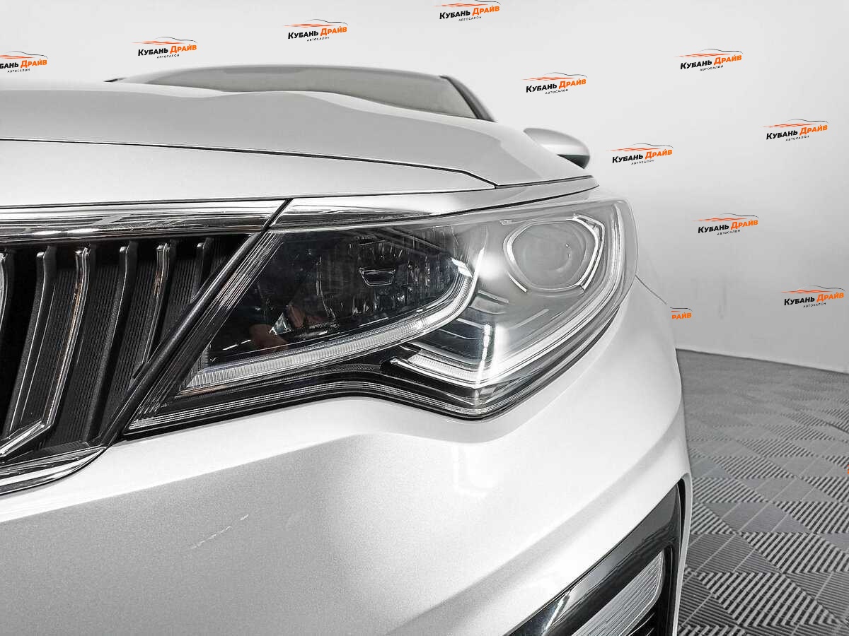 Kia K5 2019 года с пробегом. Фото: #14