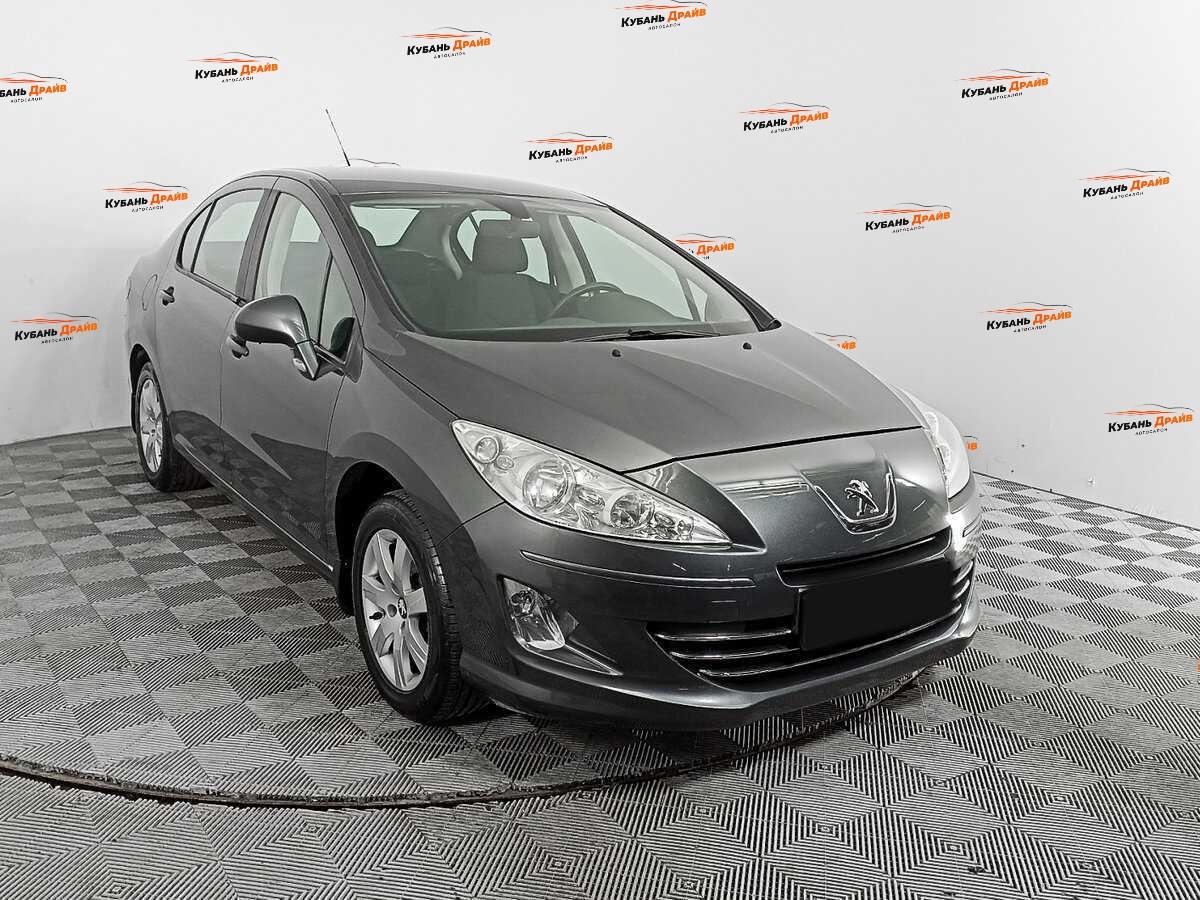 Peugeot 408 2012 года с пробегом. Фото: #1
