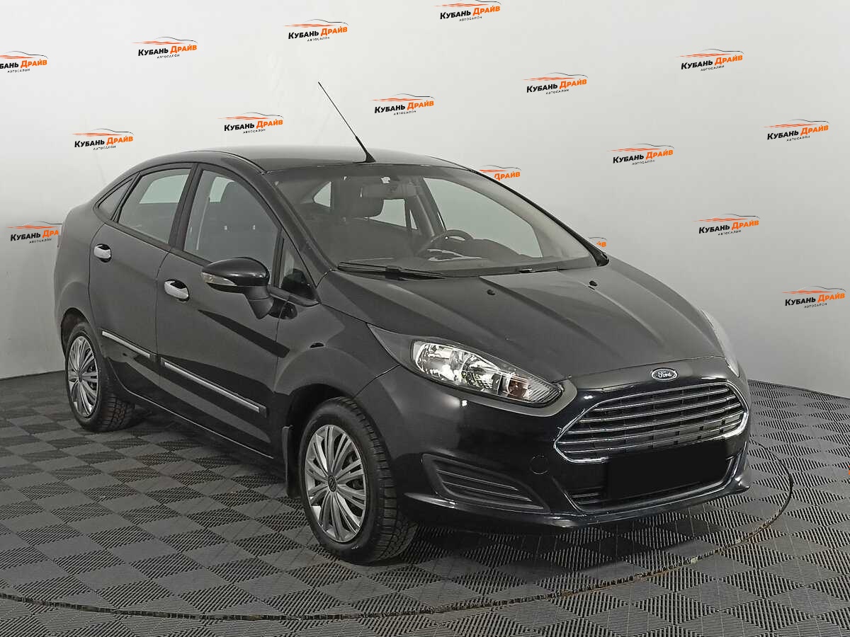 Ford Fiesta 2015 года с пробегом. Фото: #2