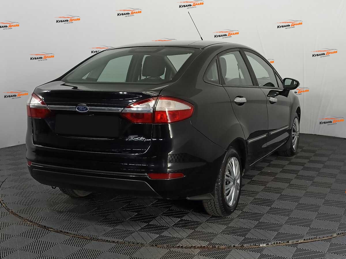 Ford Fiesta 2015 года с пробегом. Фото: #4