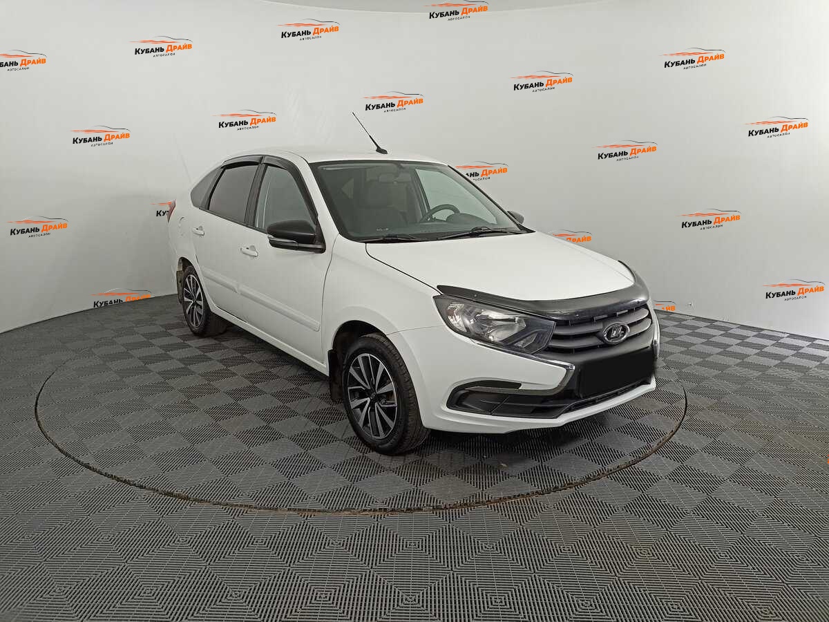 Lada (ВАЗ) Granta 2019 года с пробегом. Фото: #2