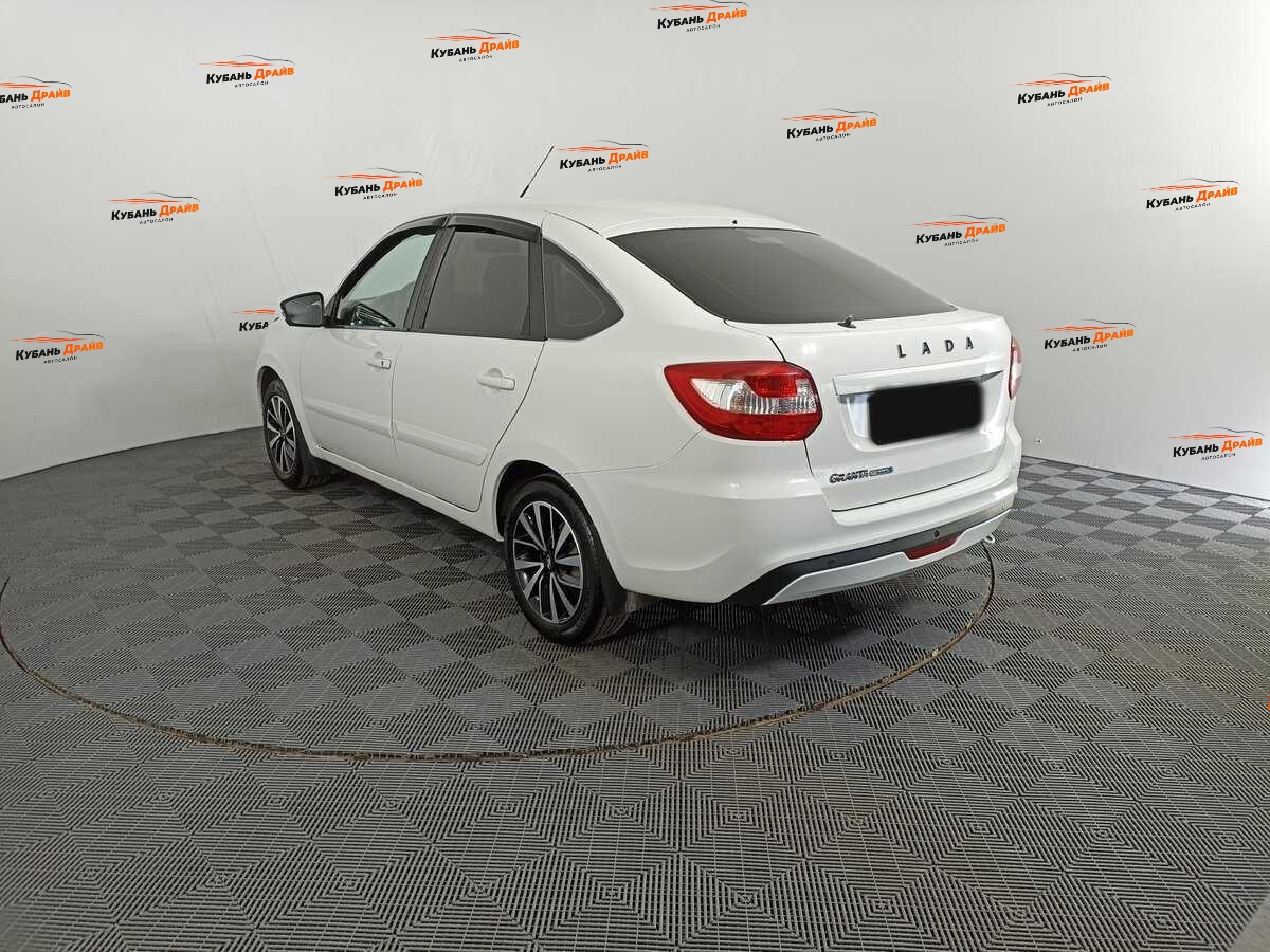 Lada (ВАЗ) Granta 2019 года с пробегом. Фото: #6