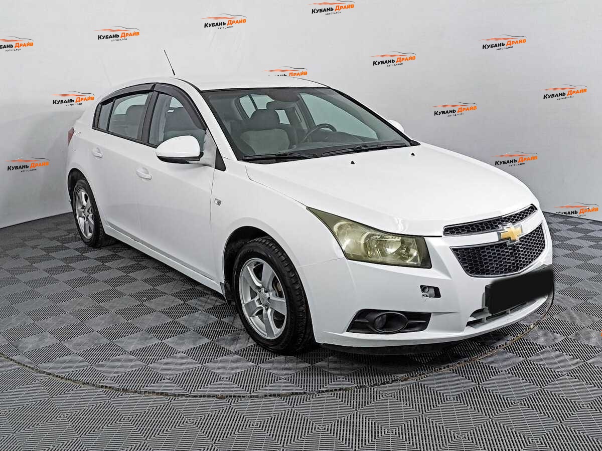 Chevrolet Cruze 2012 года с пробегом. Фото: #2